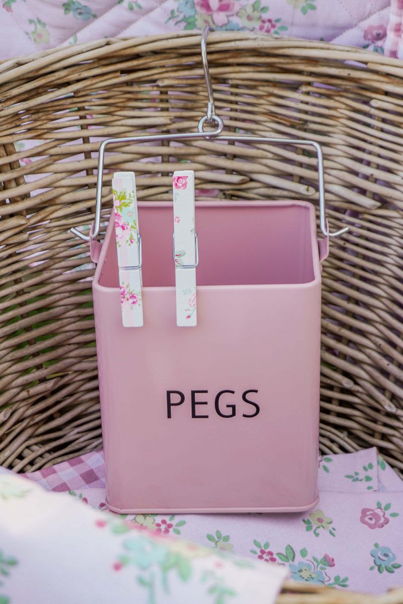 SCATOLA DI MOLLETTE ROSA